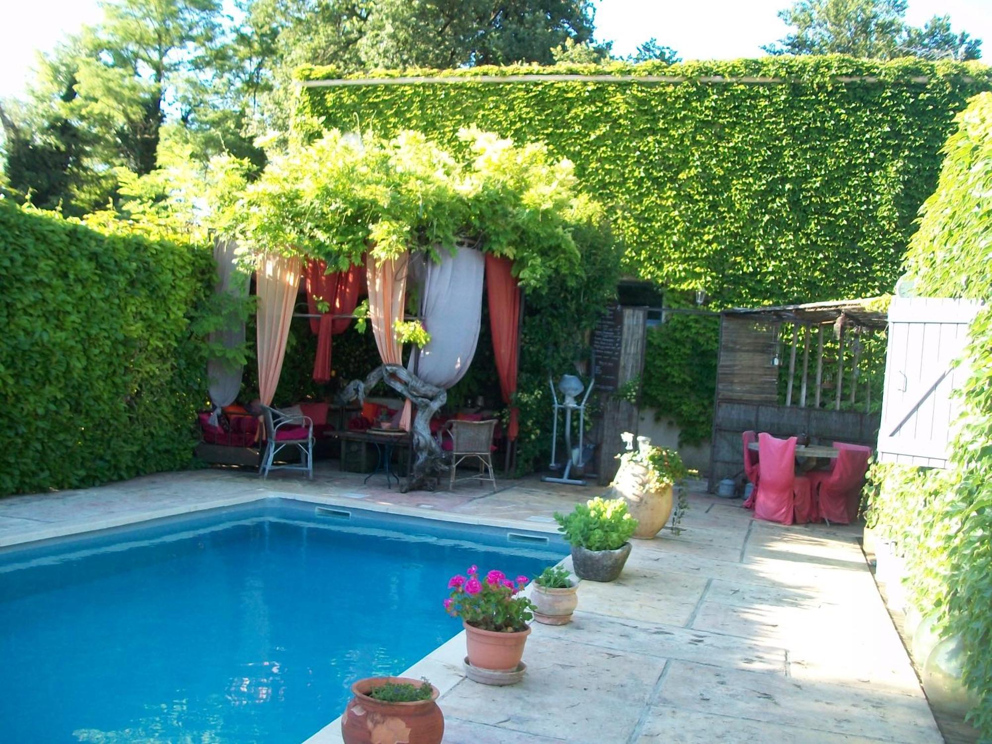 Le Mazet Des Beaujots Hotel Monteux Exterior photo